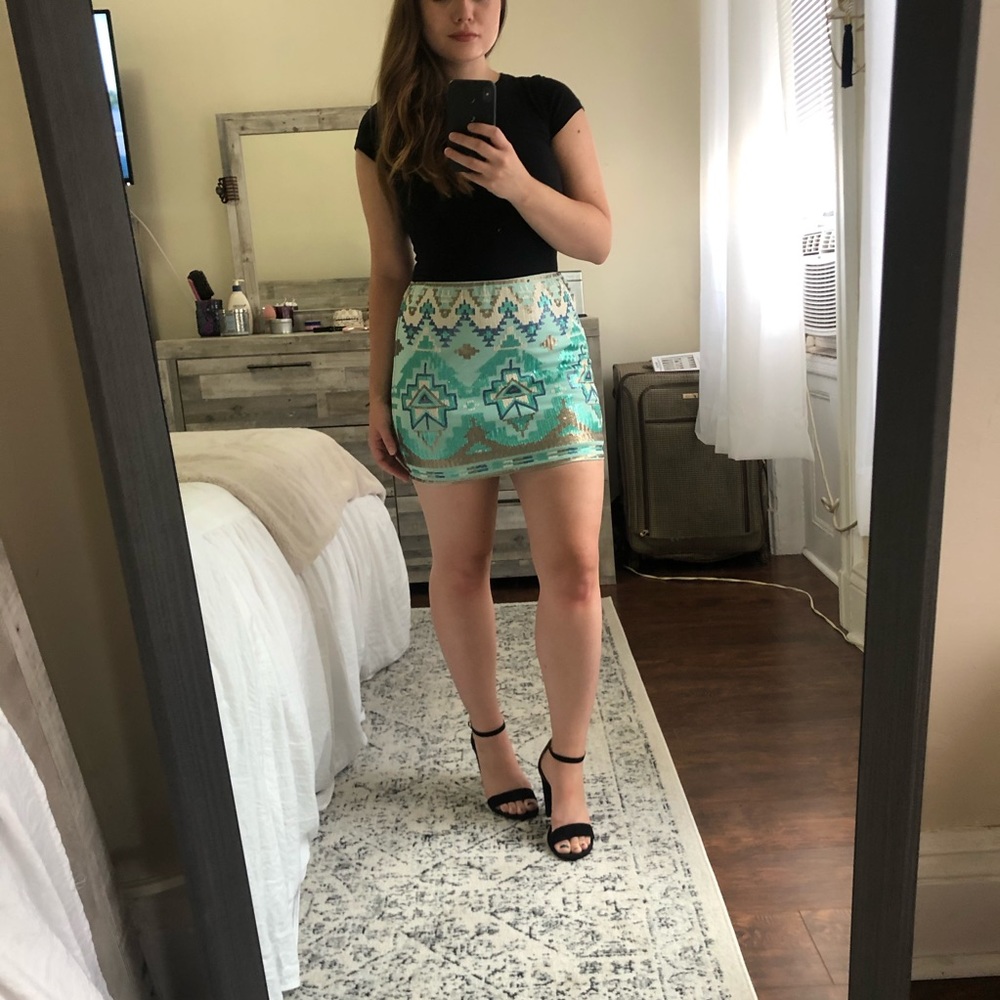 English Rose Embellished Sequined Mini Skirt